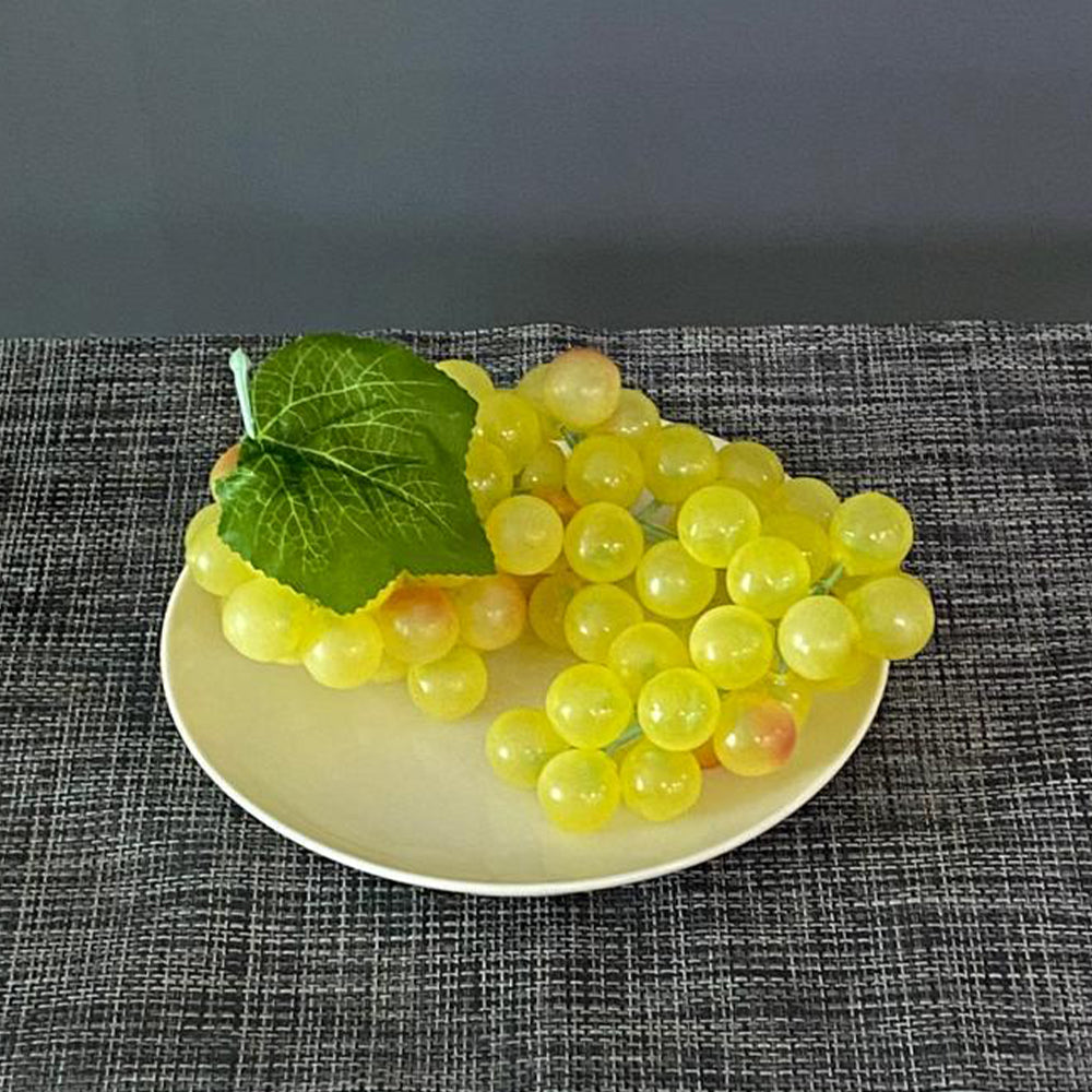 عنقود عنب زخرفي صناعي