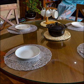4 قطع مفارش مائدة للأعراس (بدون إكسسوارات)
