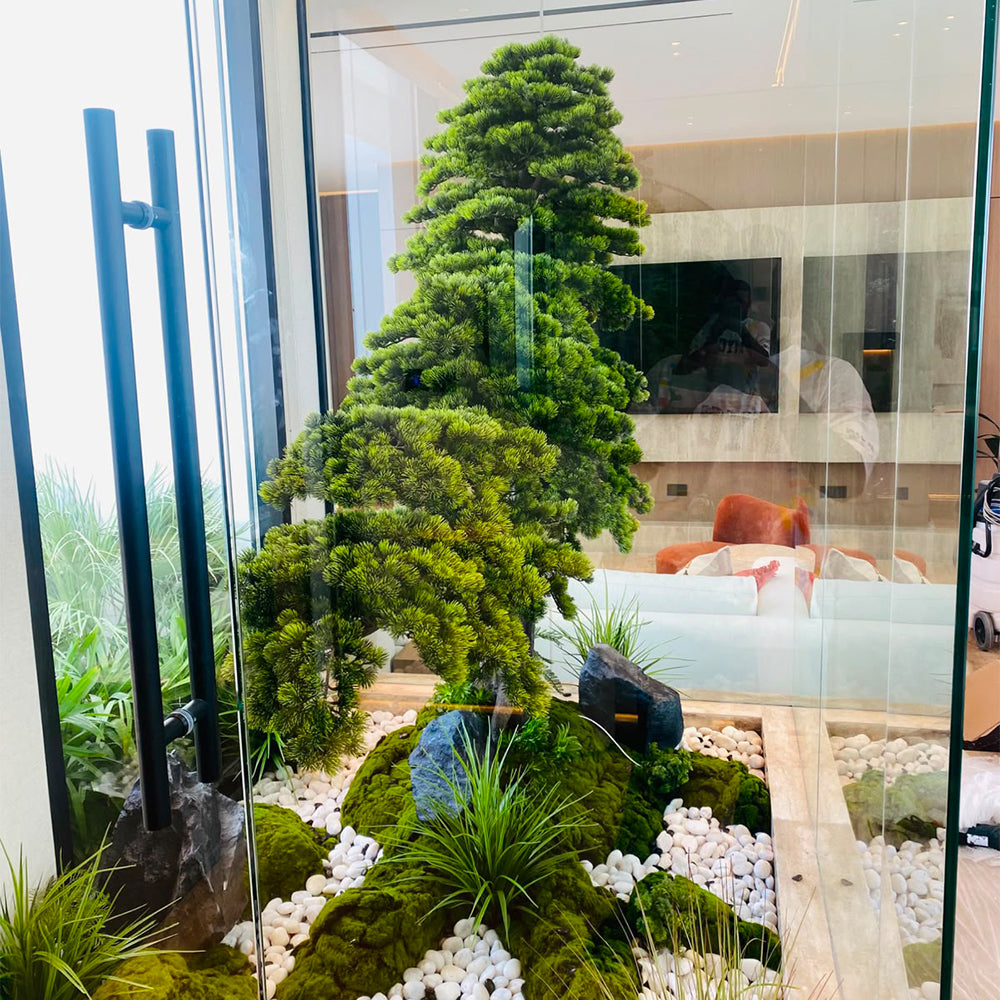 🌿 حوّل مساحتك بخضرة صناعية فاخرة للعرض فقط (غير معروض للبيع)