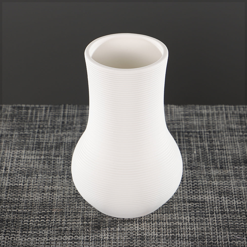 مزهرية زهور عصرية بسيطة منحنية