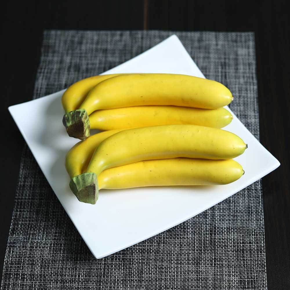 موزة زخرفية صناعية (قطعة واحدة)