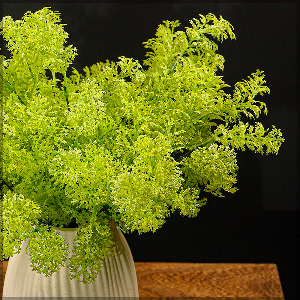 باقة واحدة من نبات الطحلب الصناعي (بدون مزهرية)