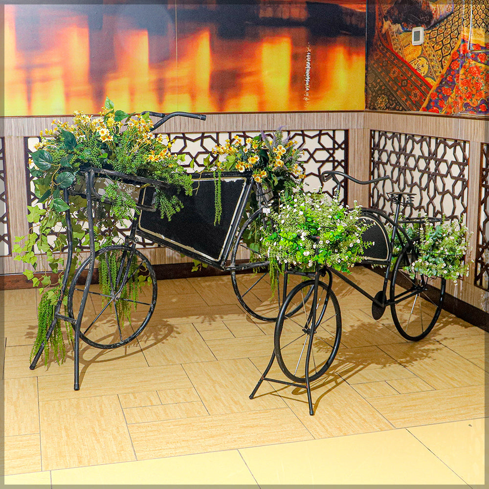 دراجة معدنية زخرفية