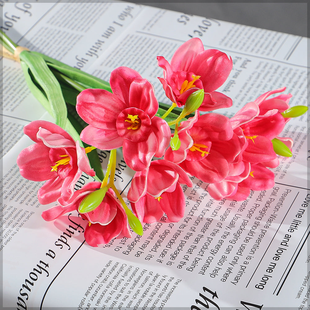 باقة زهور النرجس الصناعية (بدون مزهرية)